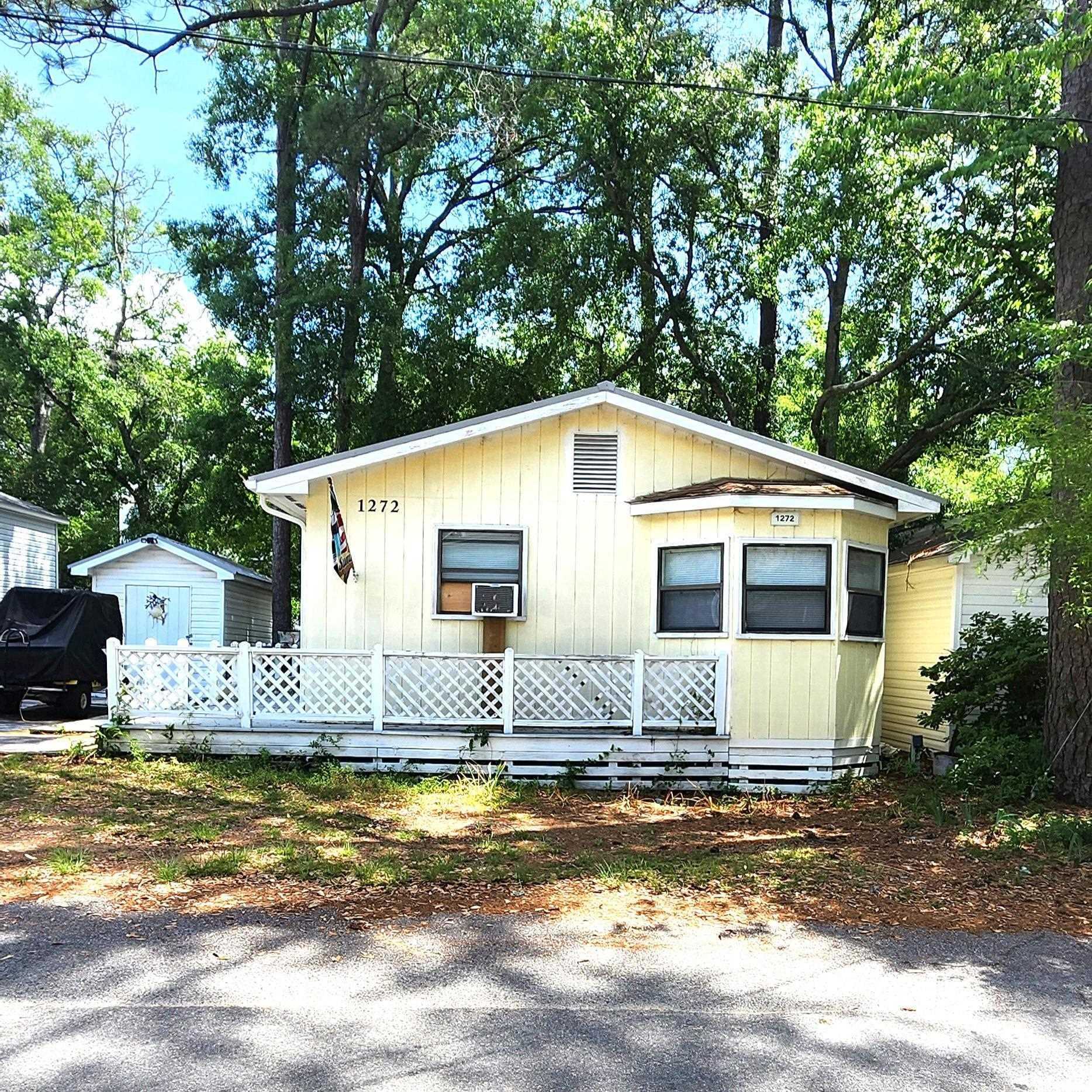 Oceanfront Tiny House for Sale in Myrtle Beach, SC: An Ocean Lover's Dream